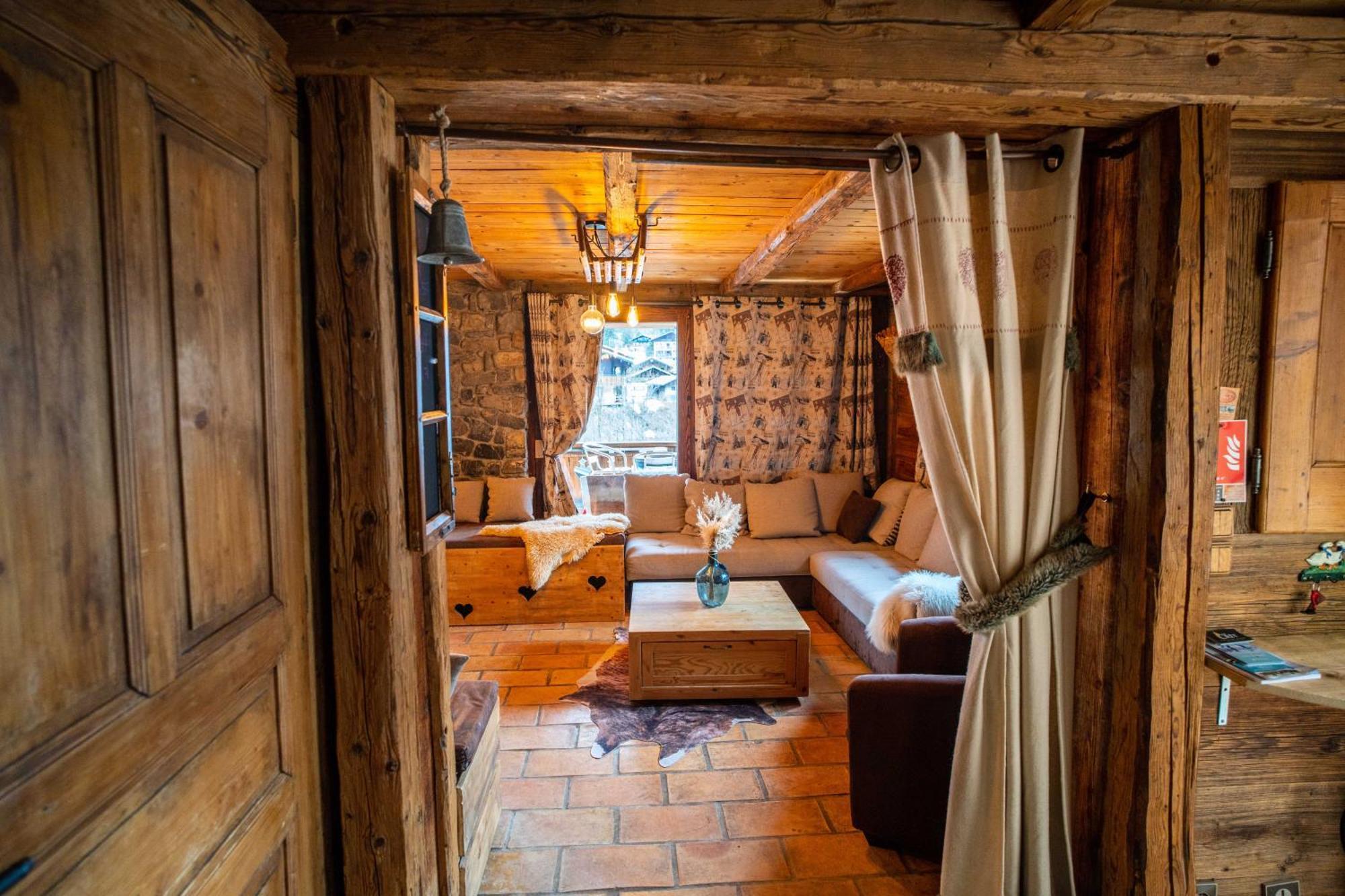 Savoya Lodges Châtel Exterior photo