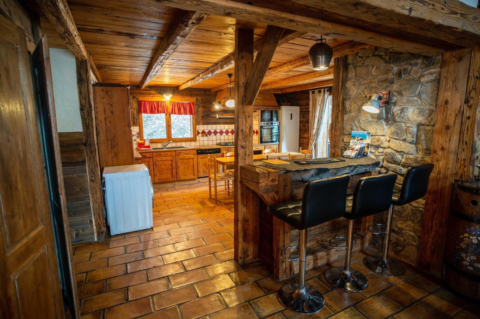 Savoya Lodges Châtel Exterior photo